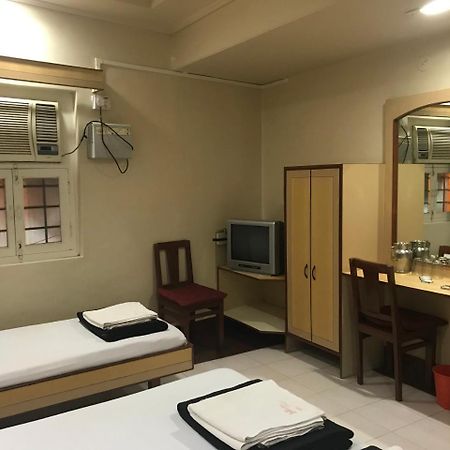 Hotel Satkar Cafeteria 贝尔高姆 外观 照片