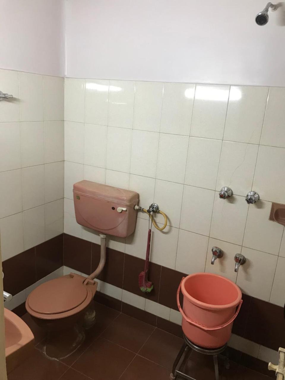 Hotel Satkar Cafeteria 贝尔高姆 外观 照片